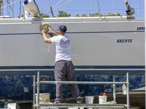 3 Things to Look Out for Before Buying a Used Motorboat