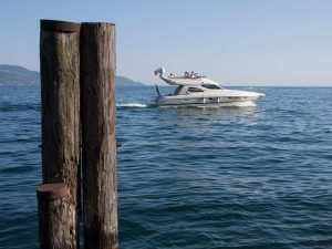 Give Me 4 Minutes and I’ll Show You the Top Five Luxury Boats